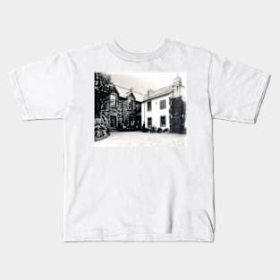 Dun Bull Hotel, Mardale 1949 Kids T-Shirt